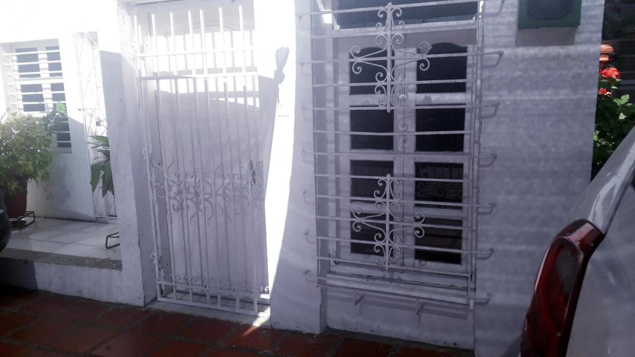 Apartamentos Y Estudios Manga Real Картахена Экстерьер фото